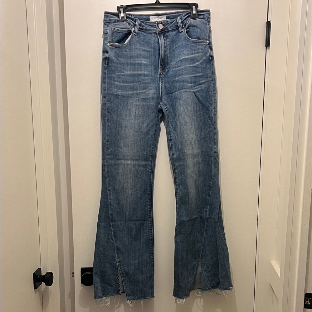 Chic Blue Flare Women's Jeans